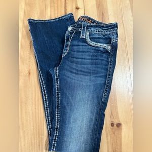Rock revival jeans